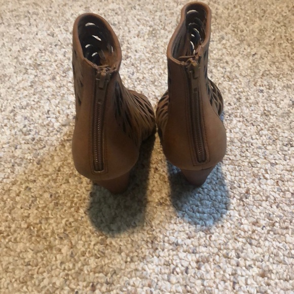 Jeffrey Campbell Heels - Picture 3 of 3